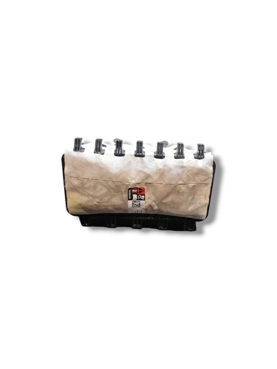 Airbag cruscotto lato passeggero Nissan Micra K14 (2020) COD:635482200 - F&P CRASH SRLS - Ricambi Usati
