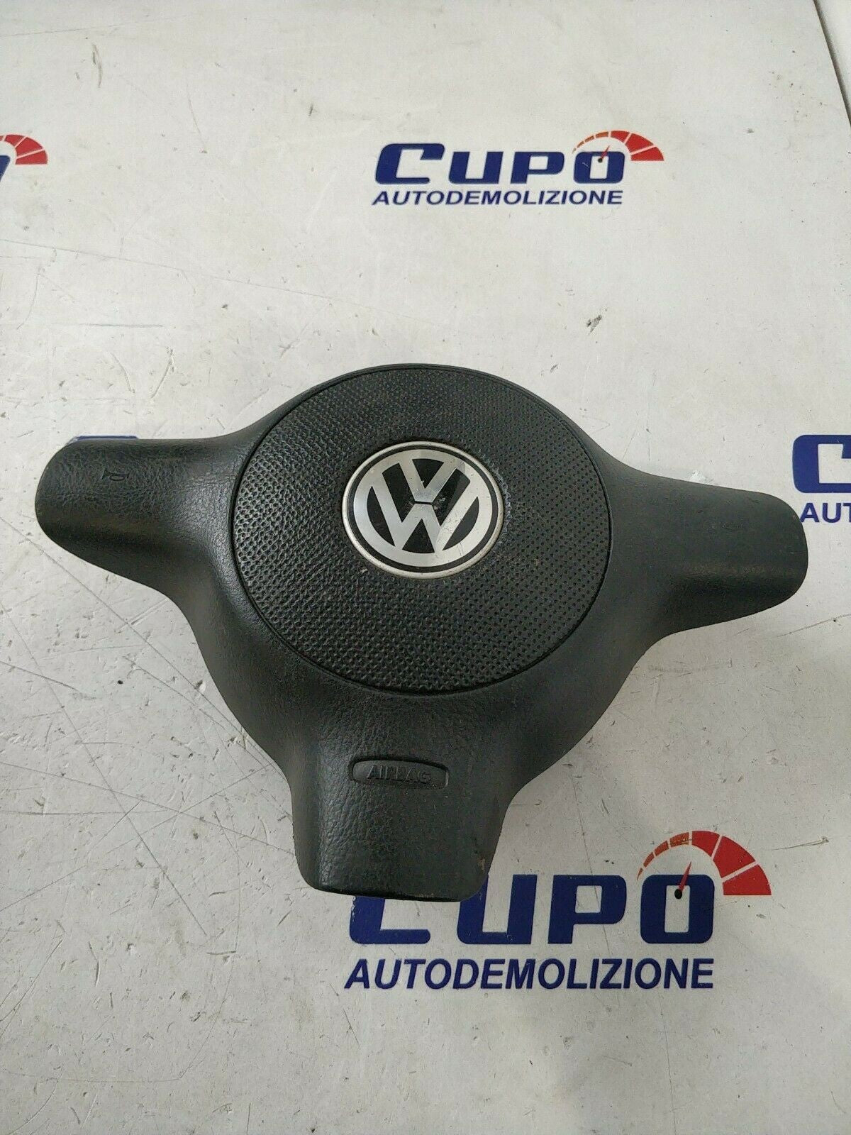 Airbag guidatore Volkswagen Polo Mk4 9N 6X0880201C - F&amp;P CRASH SRLS - Ricambi Usati