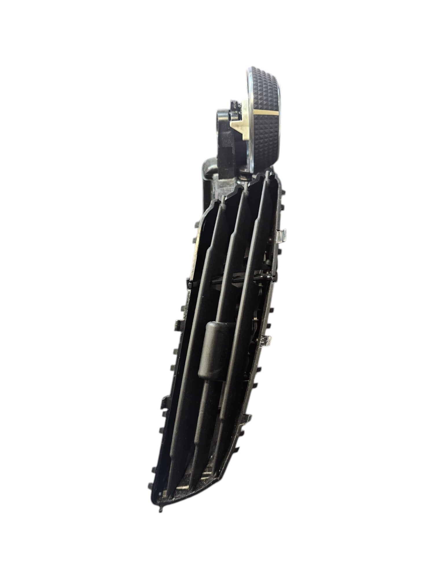 Bocchetta Aria Anteriore Destro Ford Kuga Cod:F1CB - R014L20 - BEW (2012 - 2019) - F&P CRASH SRLS - Ricambi Usati