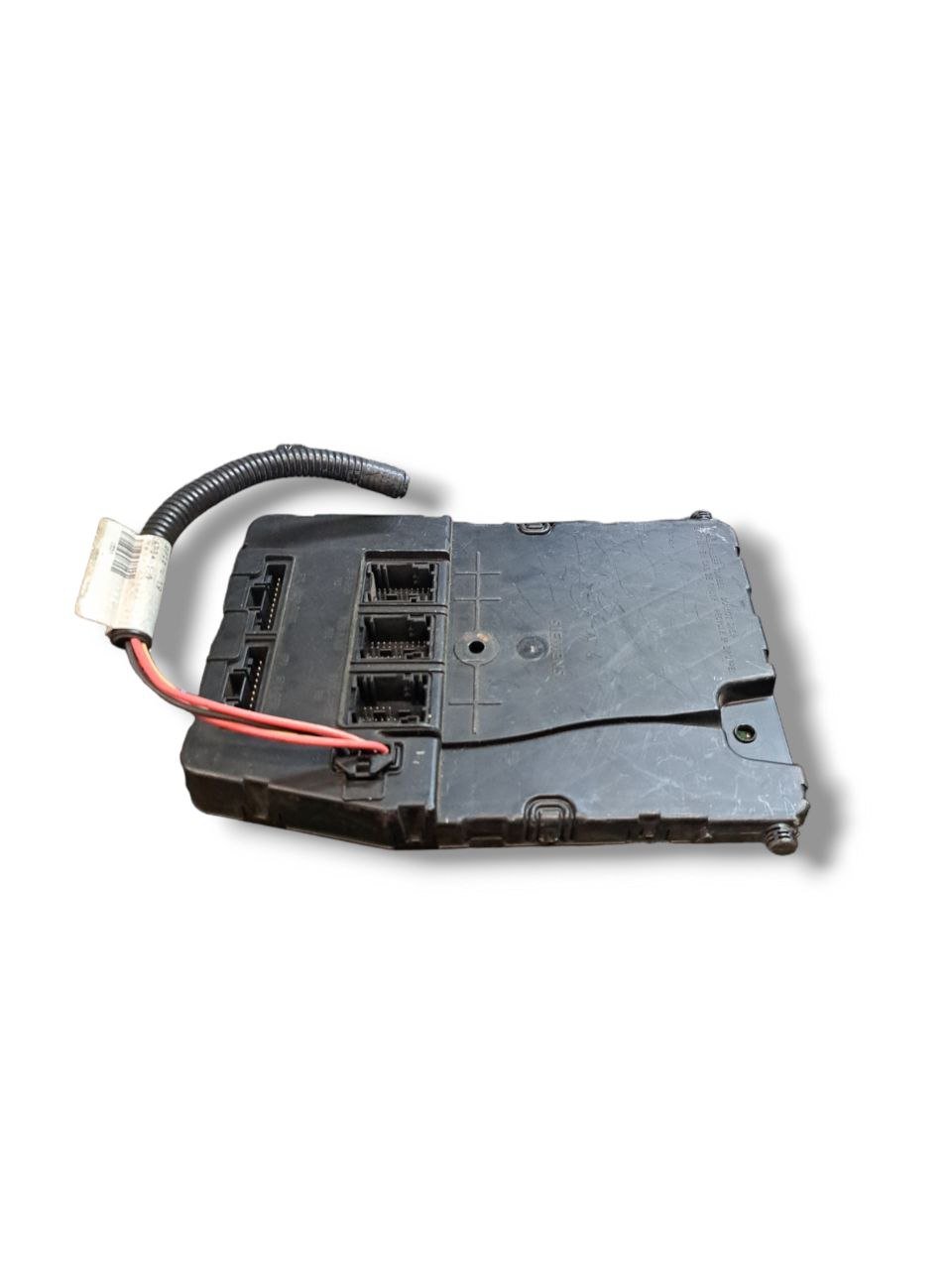 Centralina / Body Computer Renault Megane 1.5 Diesel (2002 - 2009) COD:8200525384 - F&amp;P CRASH SRLS - Ricambi Usati