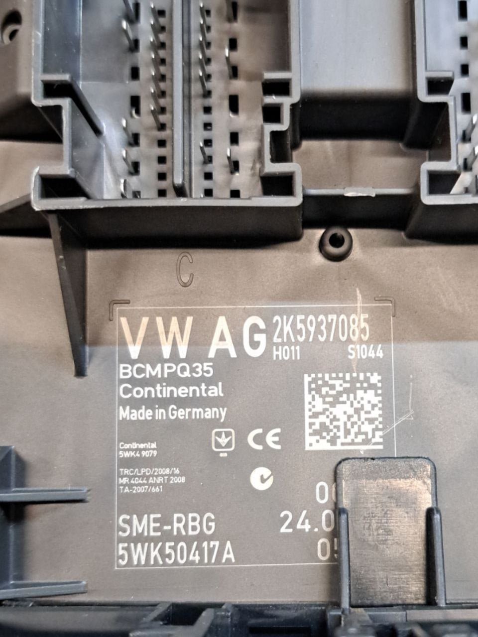Centralina / Body Computer Volkswagen Caddy 1.6 tdi ( 2010 - 2015) COD:2K5937085 - F&P CRASH SRLS - Ricambi Usati