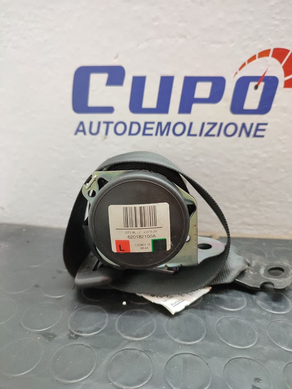 Cintura di sicurezza posteriore sinistra ALFA ROMEO MITO cod: 620182100a - F&amp;P CRASH SRLS - Ricambi Usati