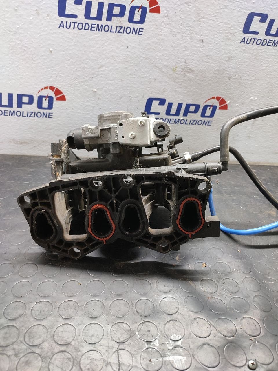 Collettore aspirazione FIAT PUNTO 1.2 - F&amp;P CRASH SRLS - Ricambi Usati