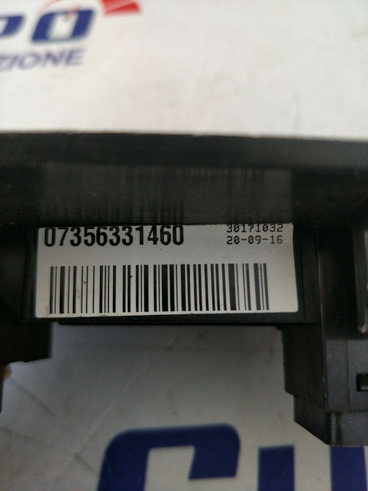 Comando Alzacristalli Pulsantiera Anteriore Destro Fiat 500X 7356331460 - F&P CRASH SRLS - Ricambi Usati