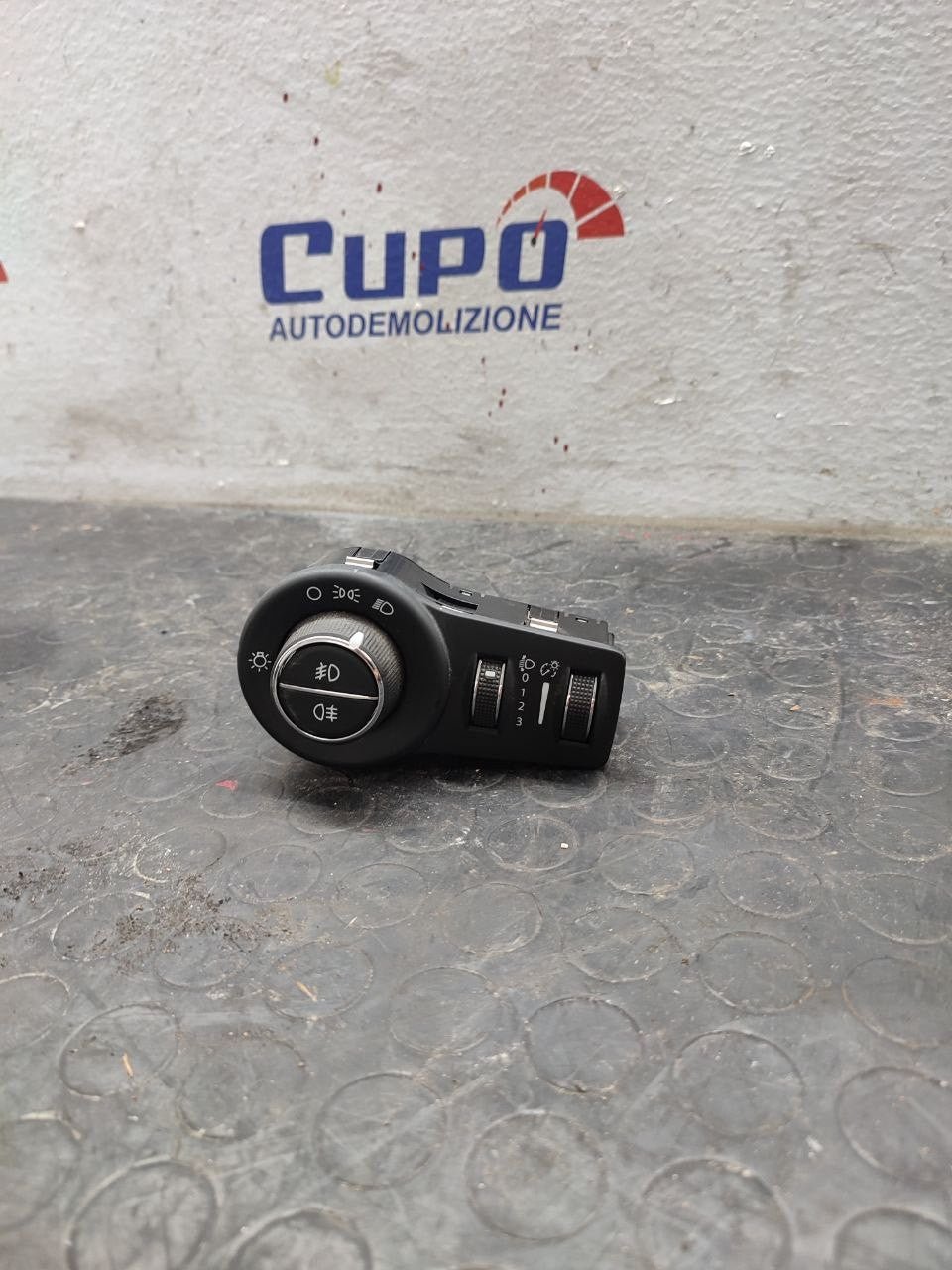 Comando interruttore luci fari Jeep Renegade ( 2018 ) cod 7356583140 - F&amp;P CRASH SRLS - Ricambi Usati