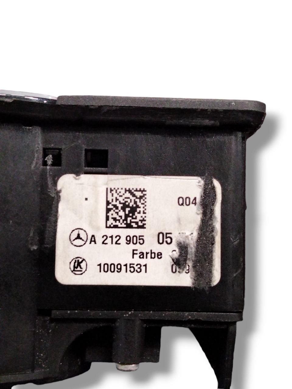 Comando / Interruttore Luci Mercedes-Benz GLA X156 ( 2014 - 2020 ) cod.A2129050551 - F&P CRASH SRLS - Ricambi Usati