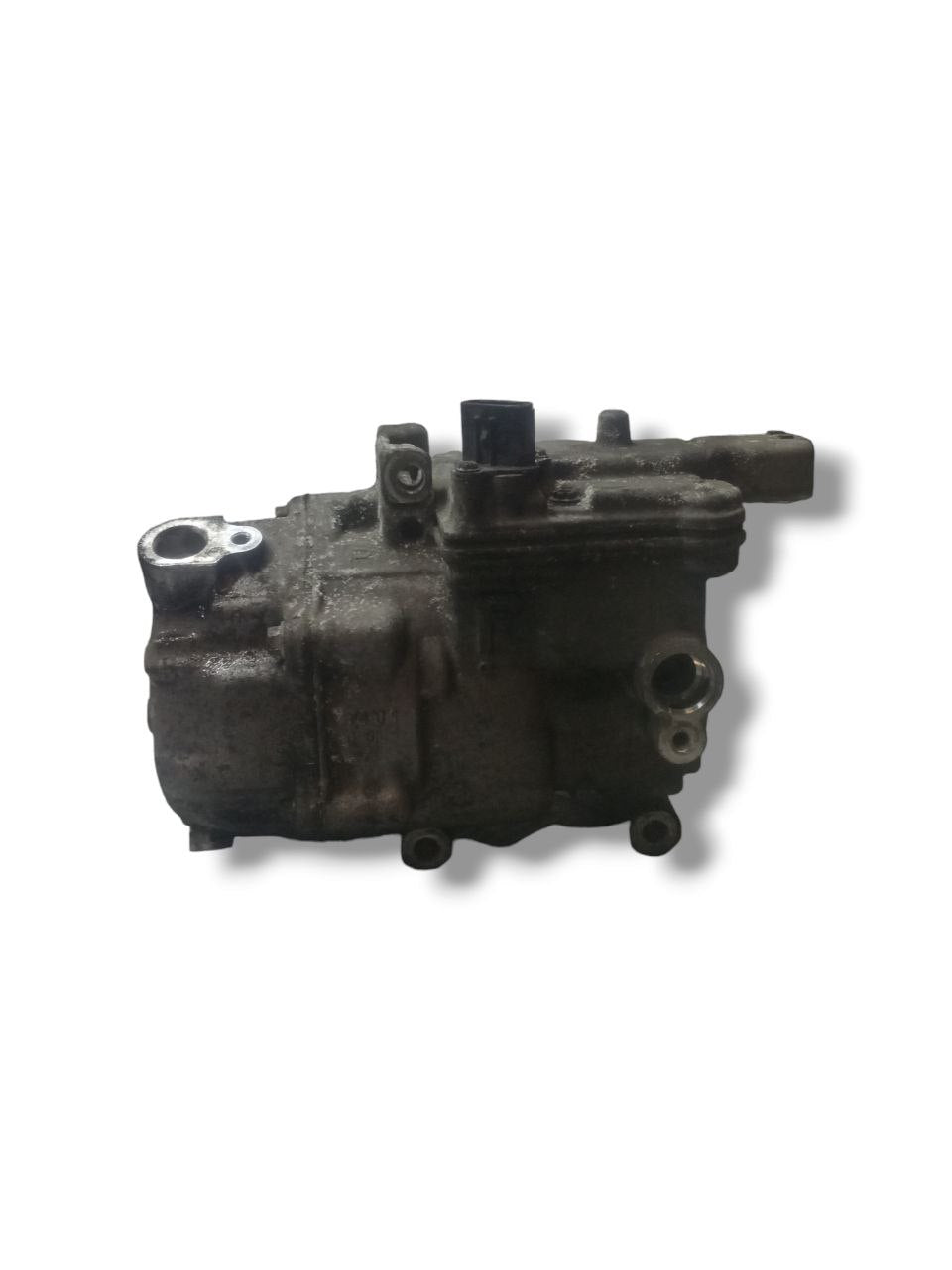 Compressore Aria Condizionata Toyota Auris hybrid (2018) cod: 042200-1031 - F&P CRASH SRLS - Ricambi Usati