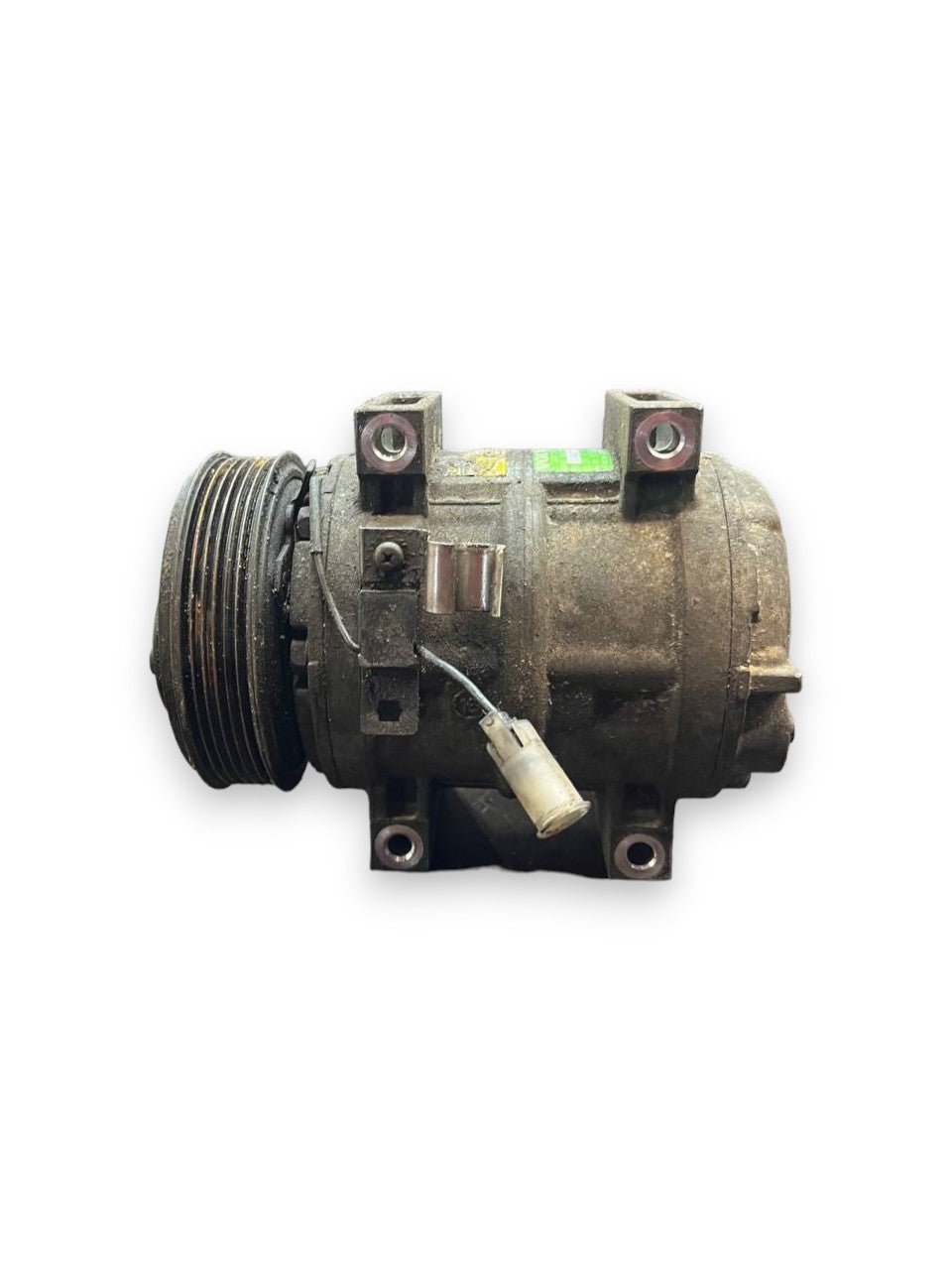 Compressore Aria Condizionata Volvo V40 / S40 1.9 Diesel (2002) cod: 30613908 / 8708581 - F&P CRASH SRLS - Ricambi Usati