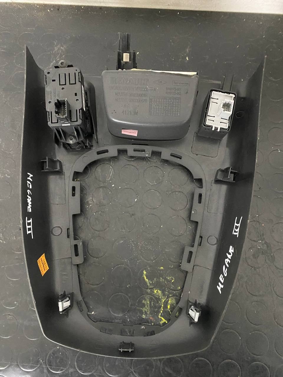 Console Centrale Citroen C4 (2008) cod: 9657882880 - F&P CRASH SRLS - Ricambi Usati
