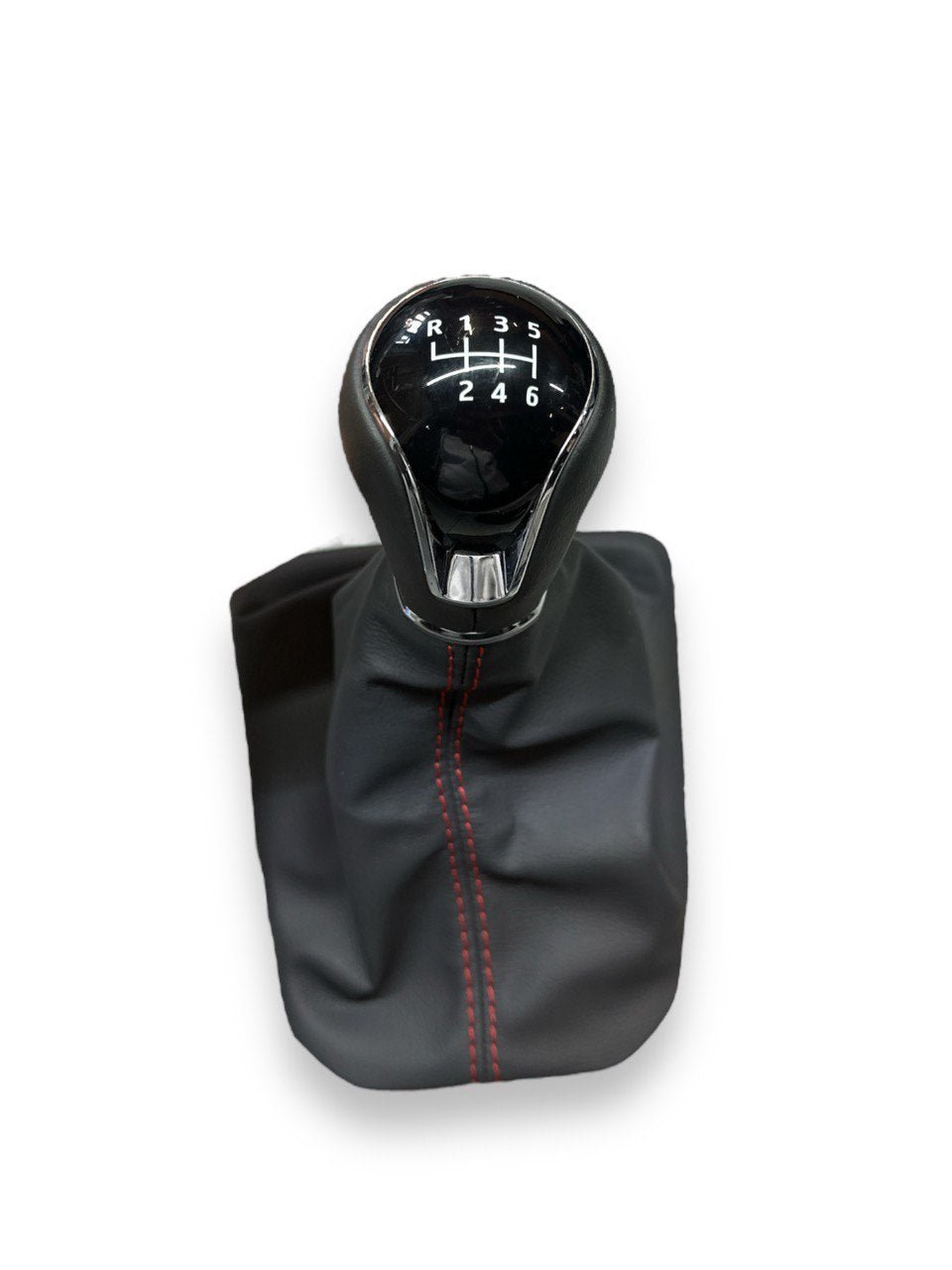 Cuffia con pomello cambio 6 marce Seat Ibiza (Kj1 - 2020) cod: 6f0711113 - F&amp;P CRASH SRLS - Ricambi Usati