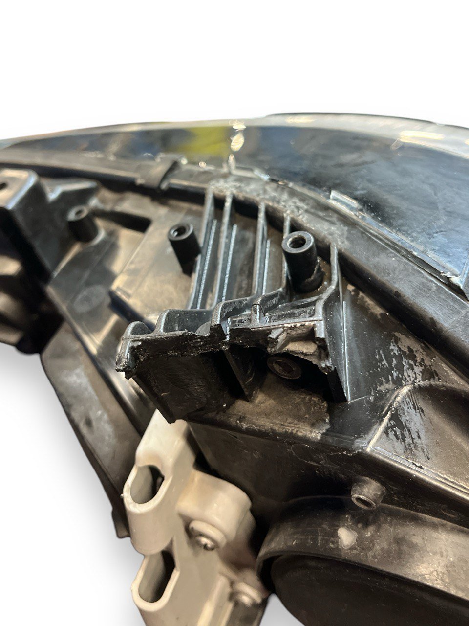 Faro / Fanale Alogeno anteriore destro Alfa Romeo Giulia (2016>) cod: 50547569 - F&P CRASH SRLS - Ricambi Usati