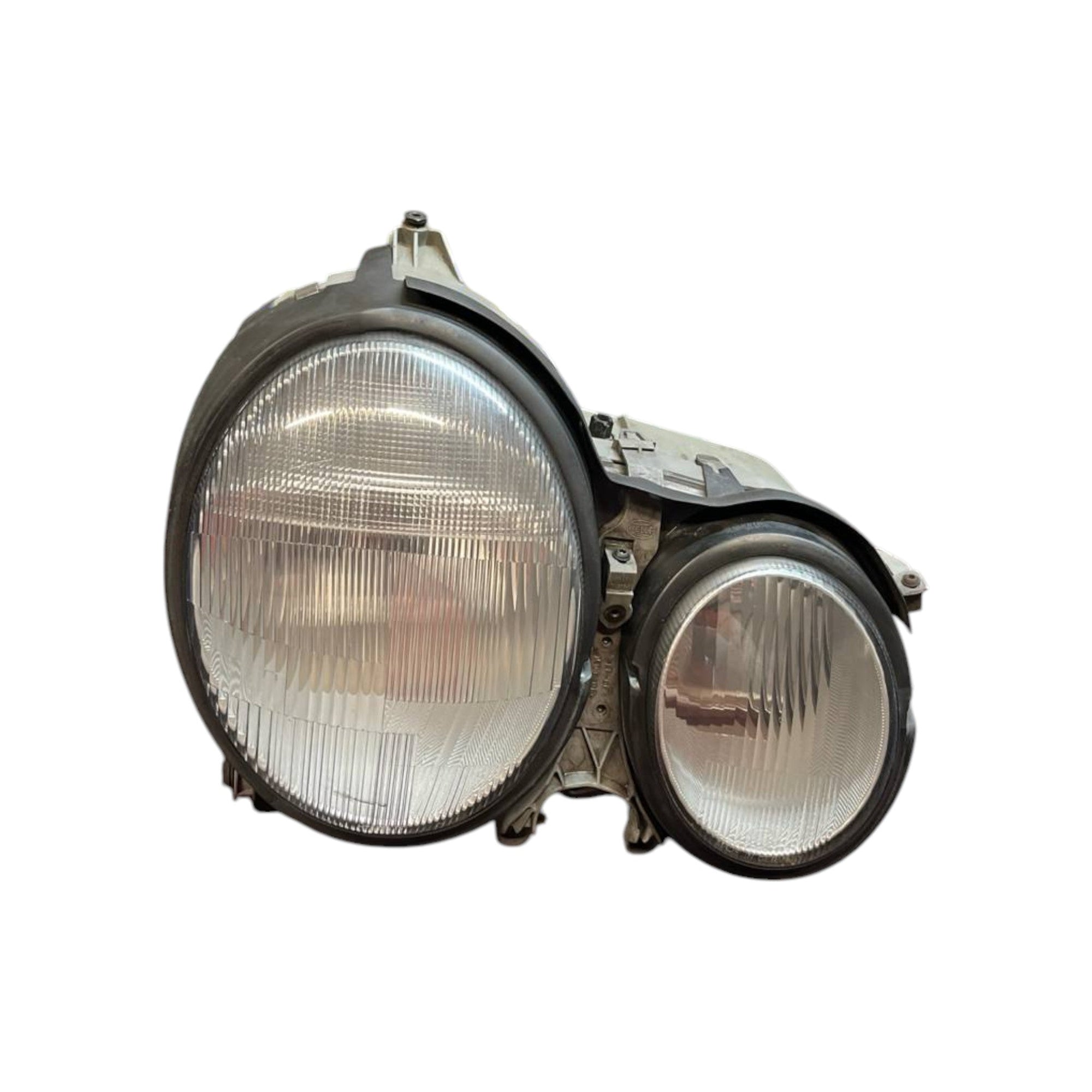 Faro / Fanale Anteriore destro Alogeno Mercedes Classe E W210 cod.A2108203061 (1995 - 2003) - F&P CRASH SRLS - Ricambi Usati