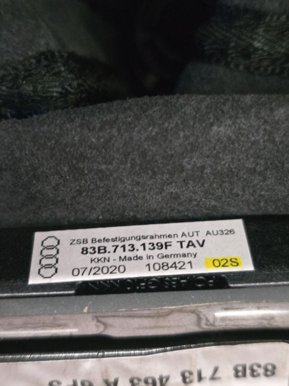 MANOPOLA DEL CAMBIO AUTOMATICO AUDI Q3 F3 (2018>) Cod : 83B713139F - F&P CRASH SRLS - Ricambi Usati