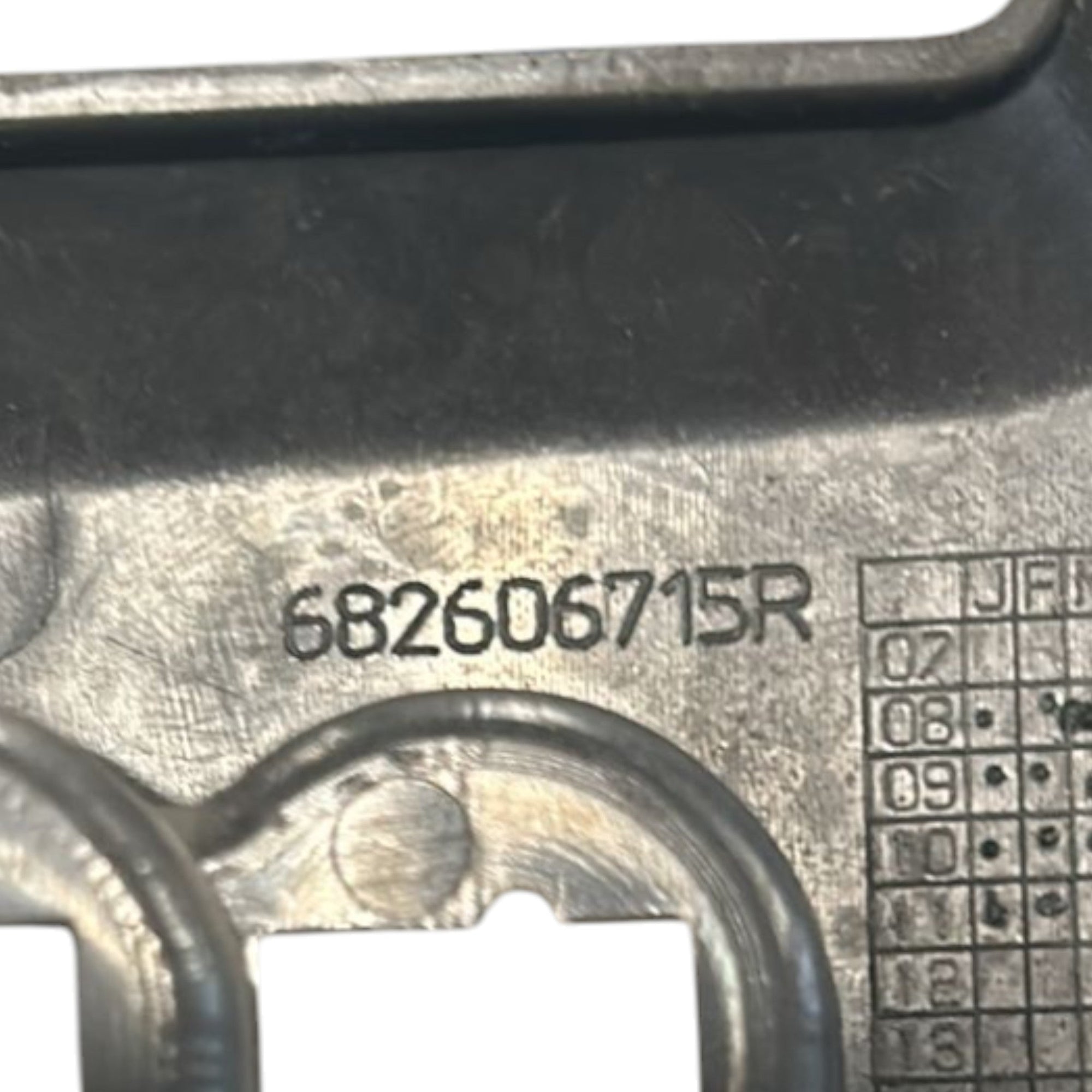 Mascherina Autoradio Dacia Sandero I cod.682604286R (2008 > 2012) - F&P CRASH SRLS - Ricambi Usati