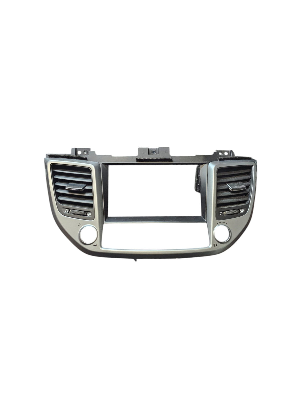 Modanatura Autoradio + Bocchette Aria Hyundai Tucson Cod:84740D7100 (2015 - 2020) - F&amp;P CRASH SRLS - Ricambi Usati