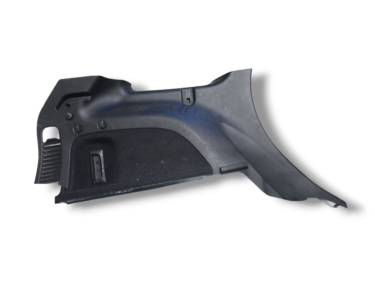MODANATURA INTERNA BAGAGLIAIO SINISTRA JEEP GRAND CHEROKEE Cod : I01050039BL (2010 - 2021) - F&P CRASH SRLS - Ricambi Usati