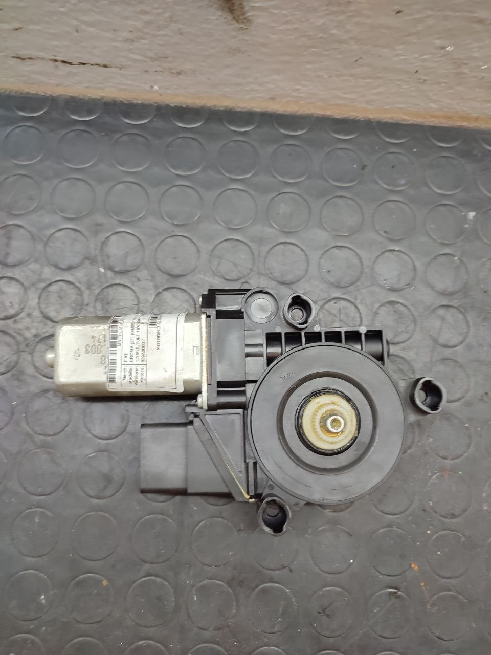 Motorino Alzacristallo anteriore destro FIAT CROMA 1.9MJ - F&amp;P CRASH SRLS - Ricambi Usati