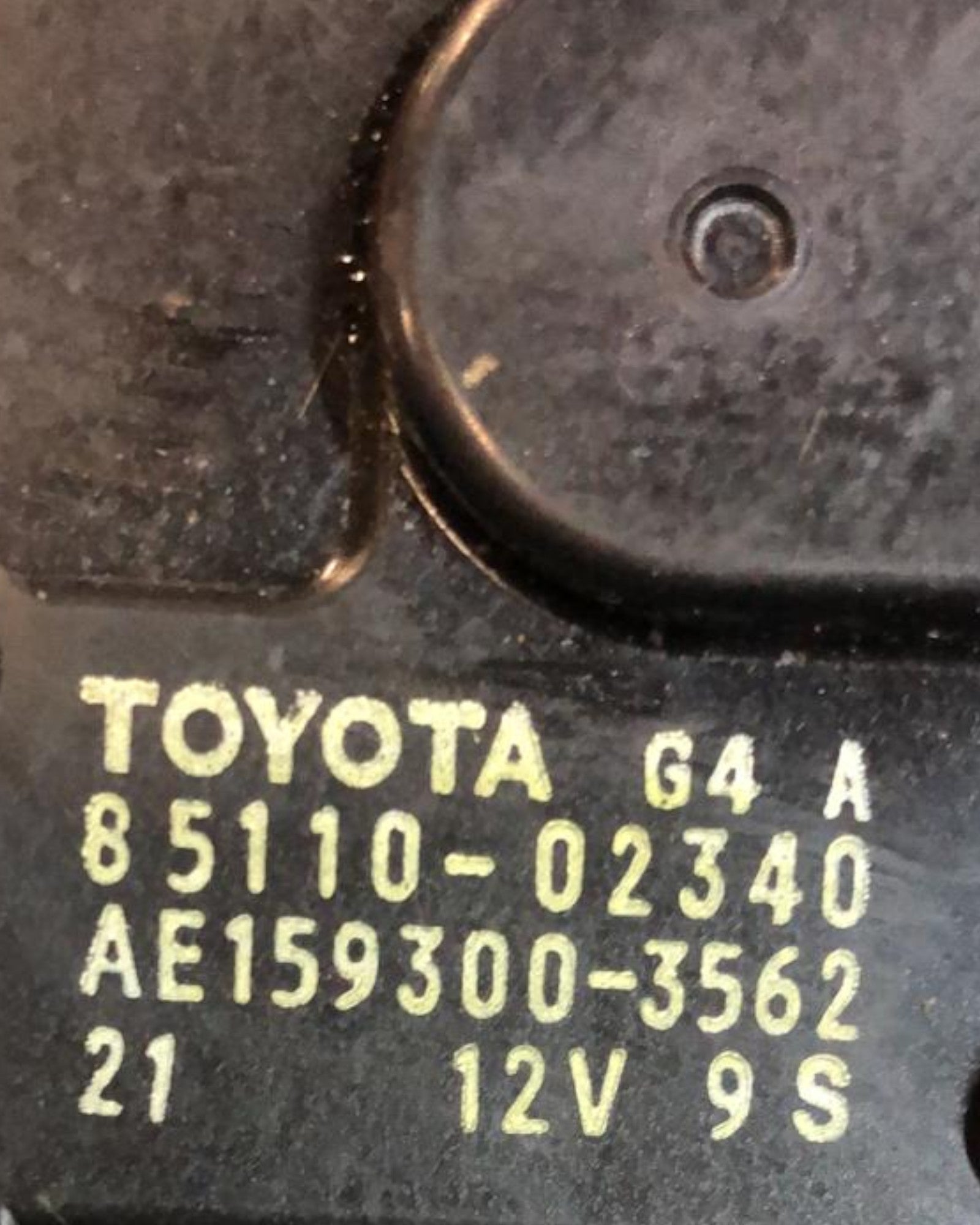 Motorino Tergicristalli Anteriore Toyota Auris (2012 > 2018) cod:85110 - 02340 - F&P CRASH SRLS - Ricambi Usati