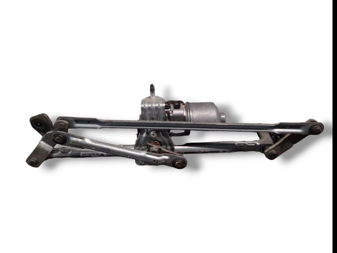Motorino Tergicristallo Anteriore Volkswagen Polo 6R (2009 - 2017) cod.6R1955119A - 0390241566 - F&P CRASH SRLS - Ricambi Usati