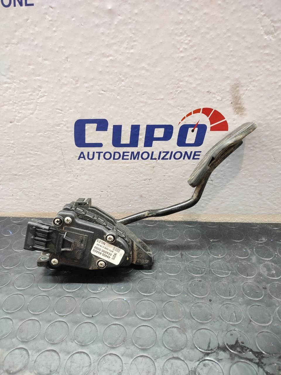 Pedale / Potenziometro SUZUKI JIMNY 1.5 D: 49400-84A50 - F&amp;P CRASH SRLS - Ricambi Usati