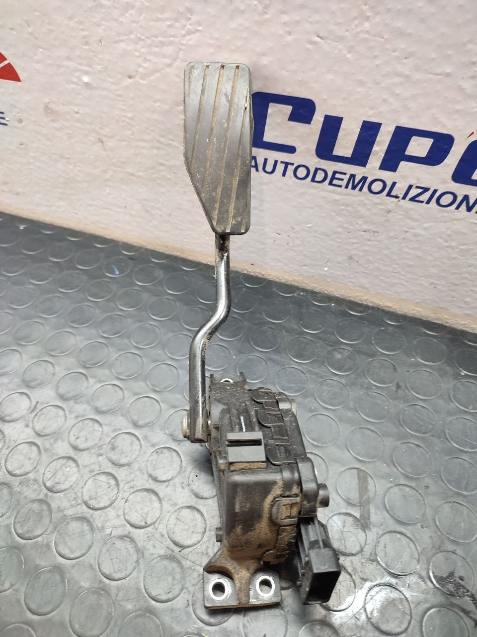 Pedale / Potenziometro SUZUKI JIMNY 1.5 D: 49400-84A50 - F&P CRASH SRLS - Ricambi Usati