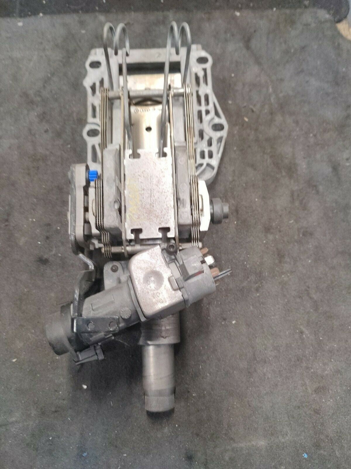 Piantone Sterzo Volkswagen Passat Sw 1.9 74Kw 5P D 5M (2000 - 2006) 3B0419502F - F&P CRASH SRLS - Ricambi Usati