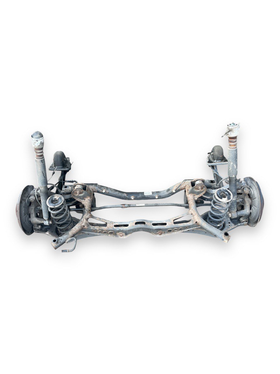 Ponte / Assale Posteriore Volkswagen Golf VI 1.4 Benzina (2008 al 2012) - F&amp;P CRASH SRLS - Ricambi Usati