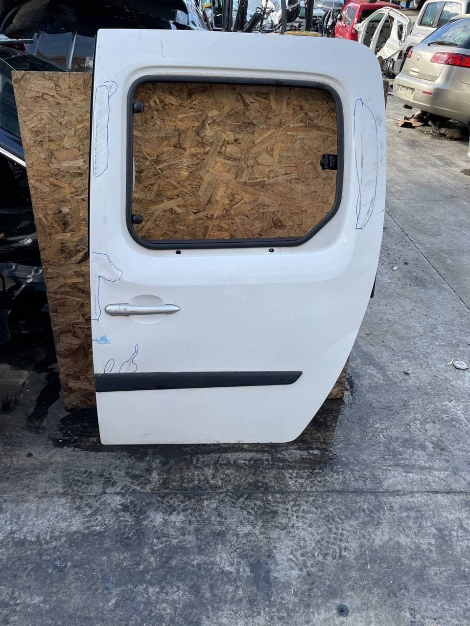 Porta posteriore sinistra Renault Kangoo - F&amp;P CRASH SRLS - Ricambi Usati