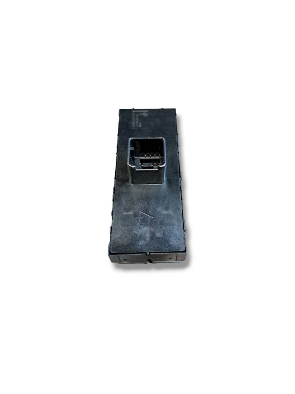 Pulsantiera Alzavetro anteriore sinistro (sx) Seat Ibiza (2015 - 2017) COD:1k4959857C - F&P CRASH SRLS - Ricambi Usati