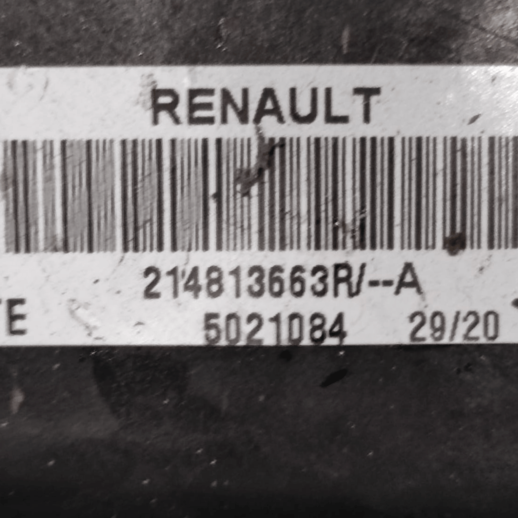 Radiatore Renault Master III 2.3 Diesel COD: 214813663R (2020 - ) - F&P CRASH SRLS - Ricambi Usati