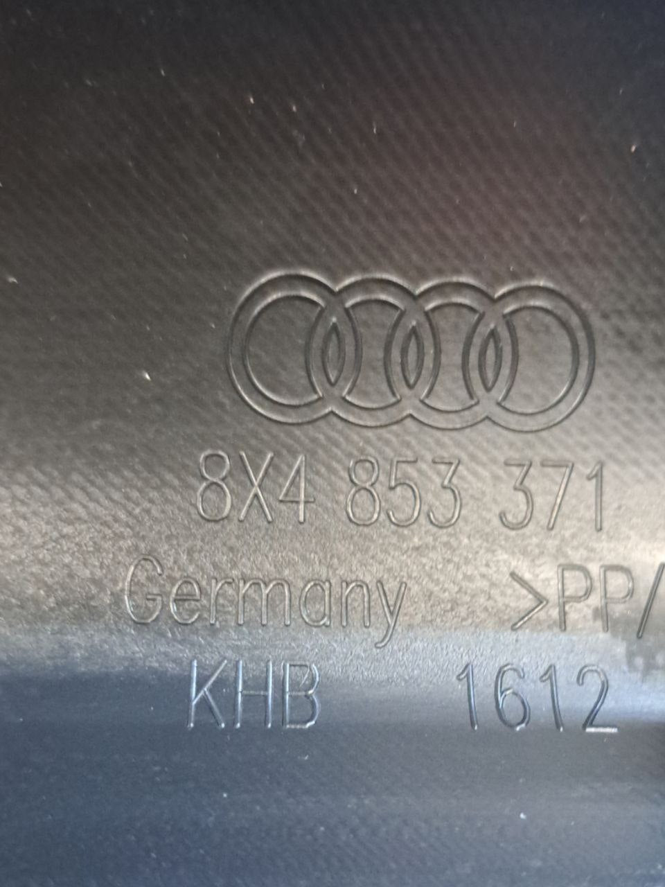 Rivestimento battitacco anteriore sinistro (sx) Audi A1 8X (2010 - 2018) COD:8X4853371 - F&P CRASH SRLS - Ricambi Usati