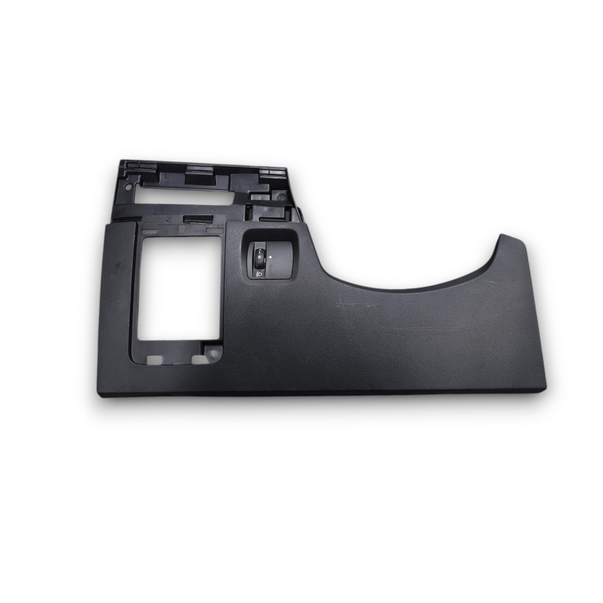 Rivestimento Cruscotto Inferiore Sinistro Dacia Sandero COD: 00239556 (2020&gt;) - F&amp;P CRASH SRLS - Ricambi Usati