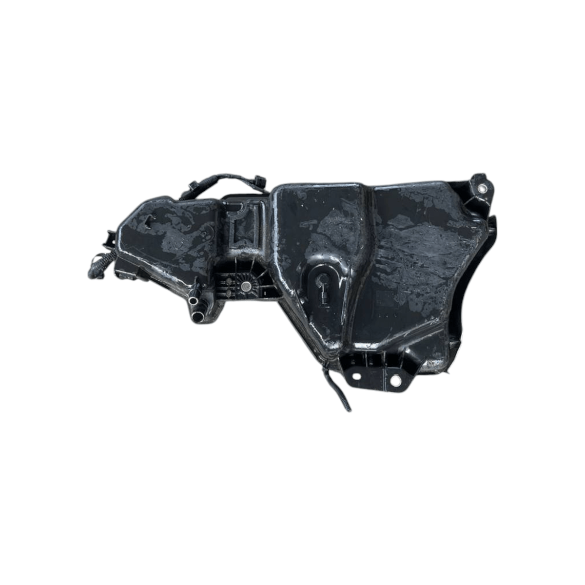 Serbatoio adblue Volkswagen T - Roc / Audi A3 8V 2.0 diesel (2017 - &gt;) cod.5Q0131877P - F&amp;P CRASH SRLS - Ricambi Usati