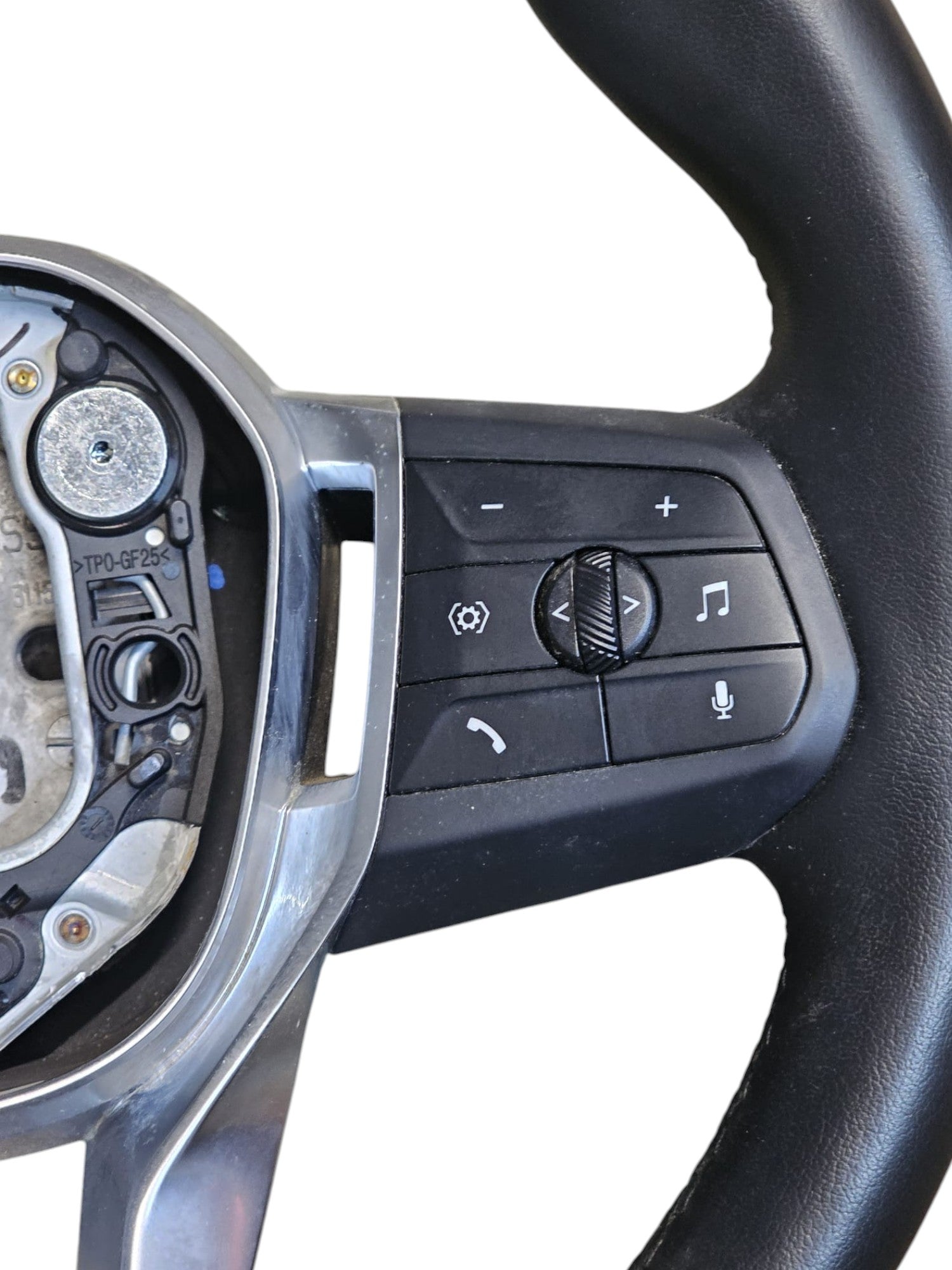Sterzo / Volante In Pelle BMW Serie 2 U06 Cod:311542420AD (2021 - >) - F&P CRASH SRLS - Ricambi Usati