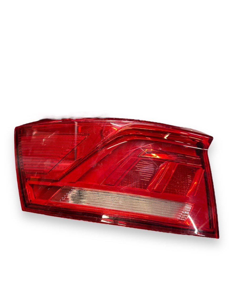 Stop / Fanale posteriore sinistro LED Volkswagen T - Roc (2018) cod: 2ga945095 10s - F&P CRASH SRLS - Ricambi Usati