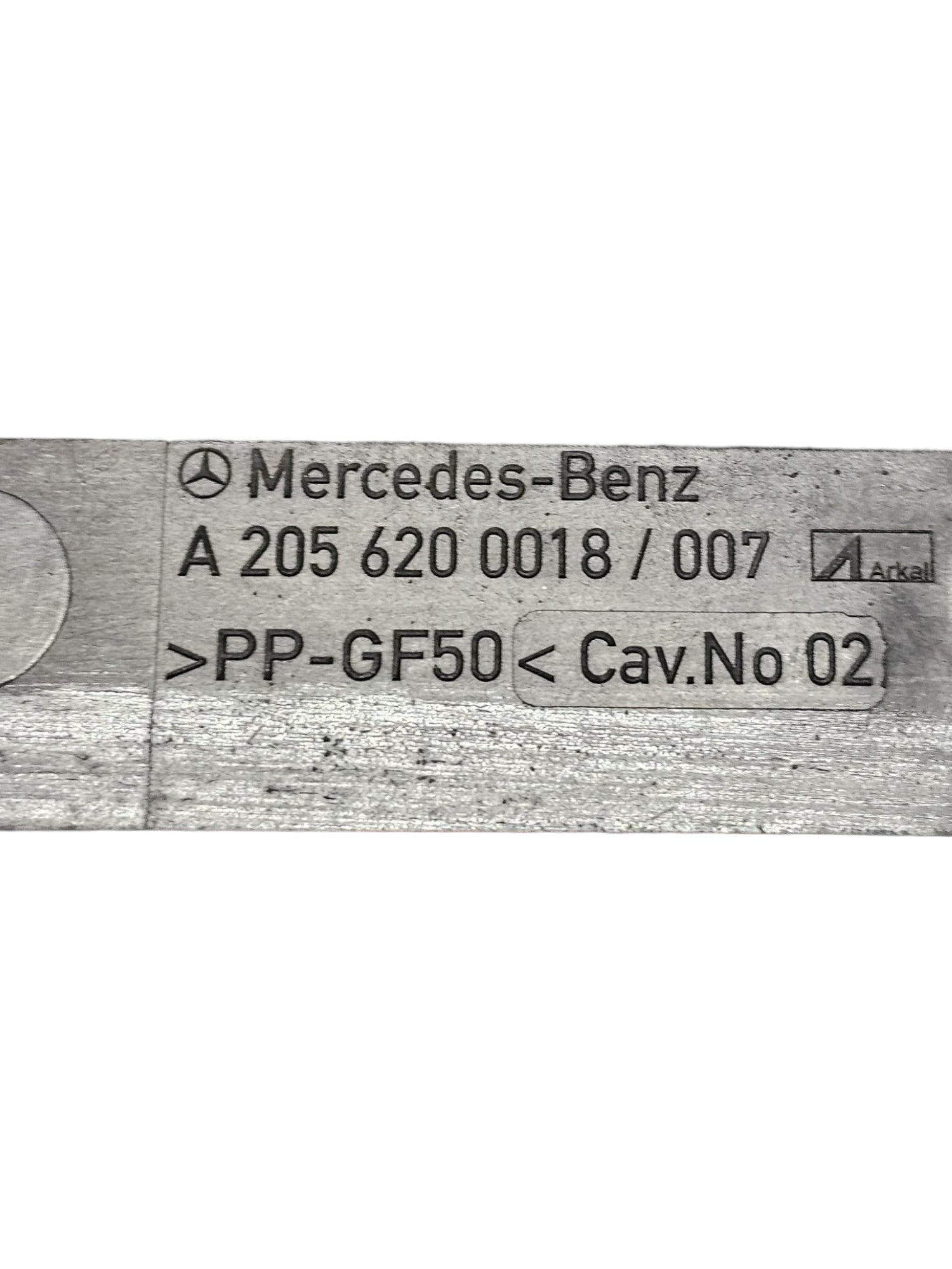 Supporto / Alloggiamento Batteria Mercedes GLC X253 Cod:A2056200018 (2015 - 2022) - F&P CRASH SRLS - Ricambi Usati
