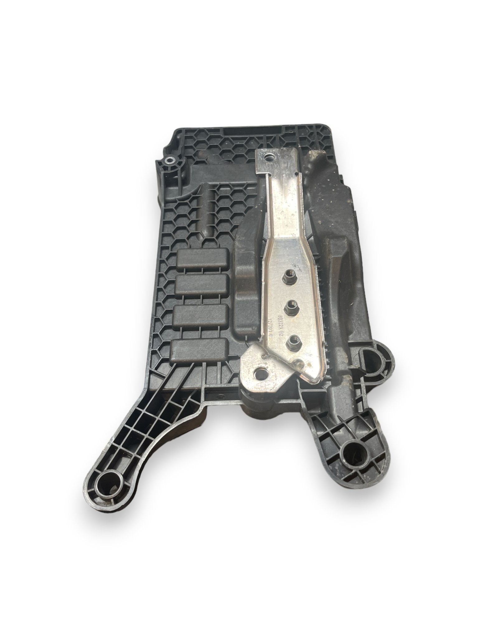 Supporto Batteria Seat Ibiza ( KJ1 - 1.0b - 2020 ) cod : 200915331 - F&P CRASH SRLS - Ricambi Usati