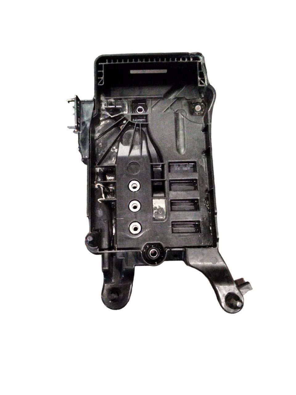 Supporto Batteria Volkswagen T - Cross ( 2019&gt; ) cod.2Q0915331 - F&amp;P CRASH SRLS - Ricambi Usati