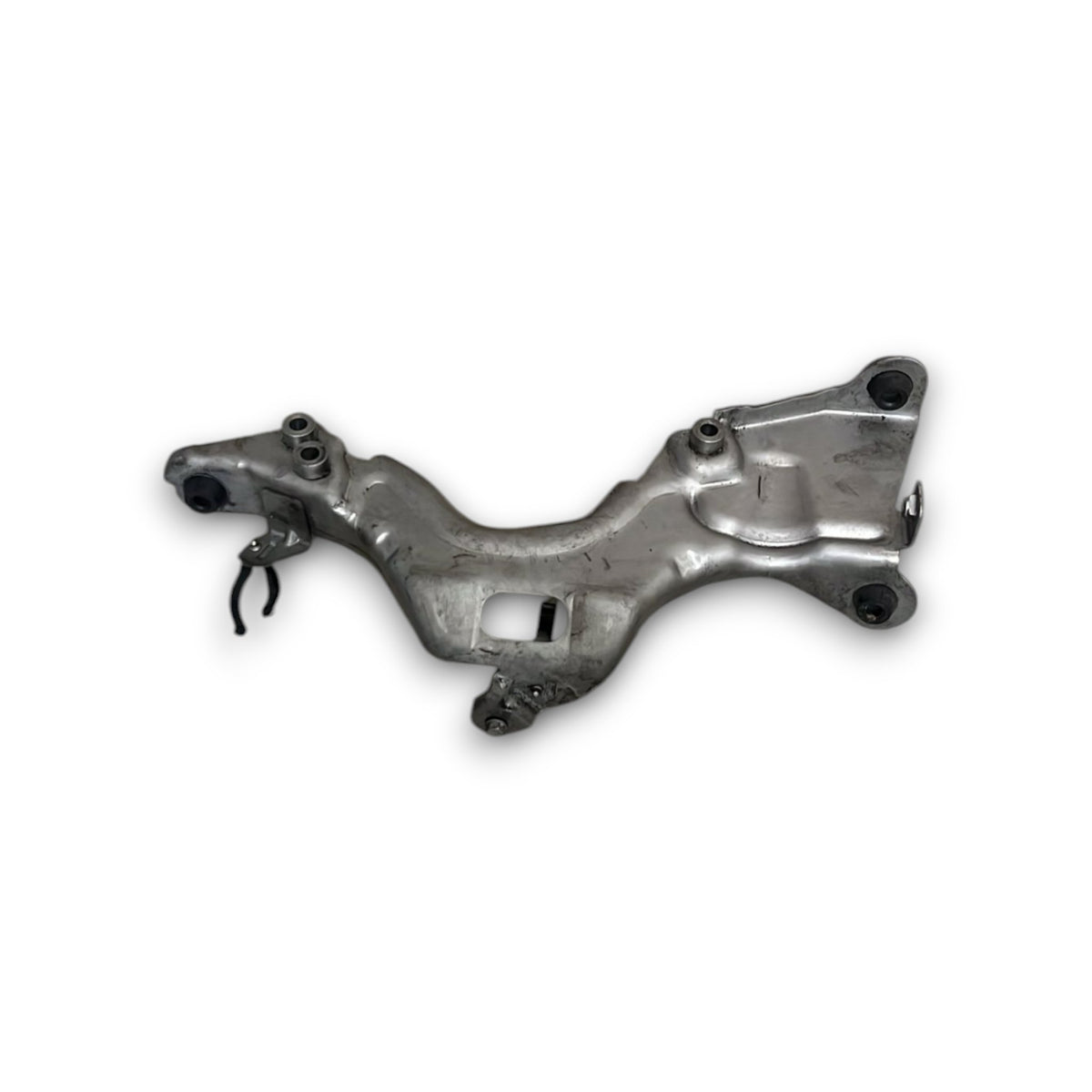 Supporto Filtro Aria Mercedes Benz Classe C (W205) cod: 1.6 Diesel (2014 &gt;2021) - F&amp;P CRASH SRLS - Ricambi Usati