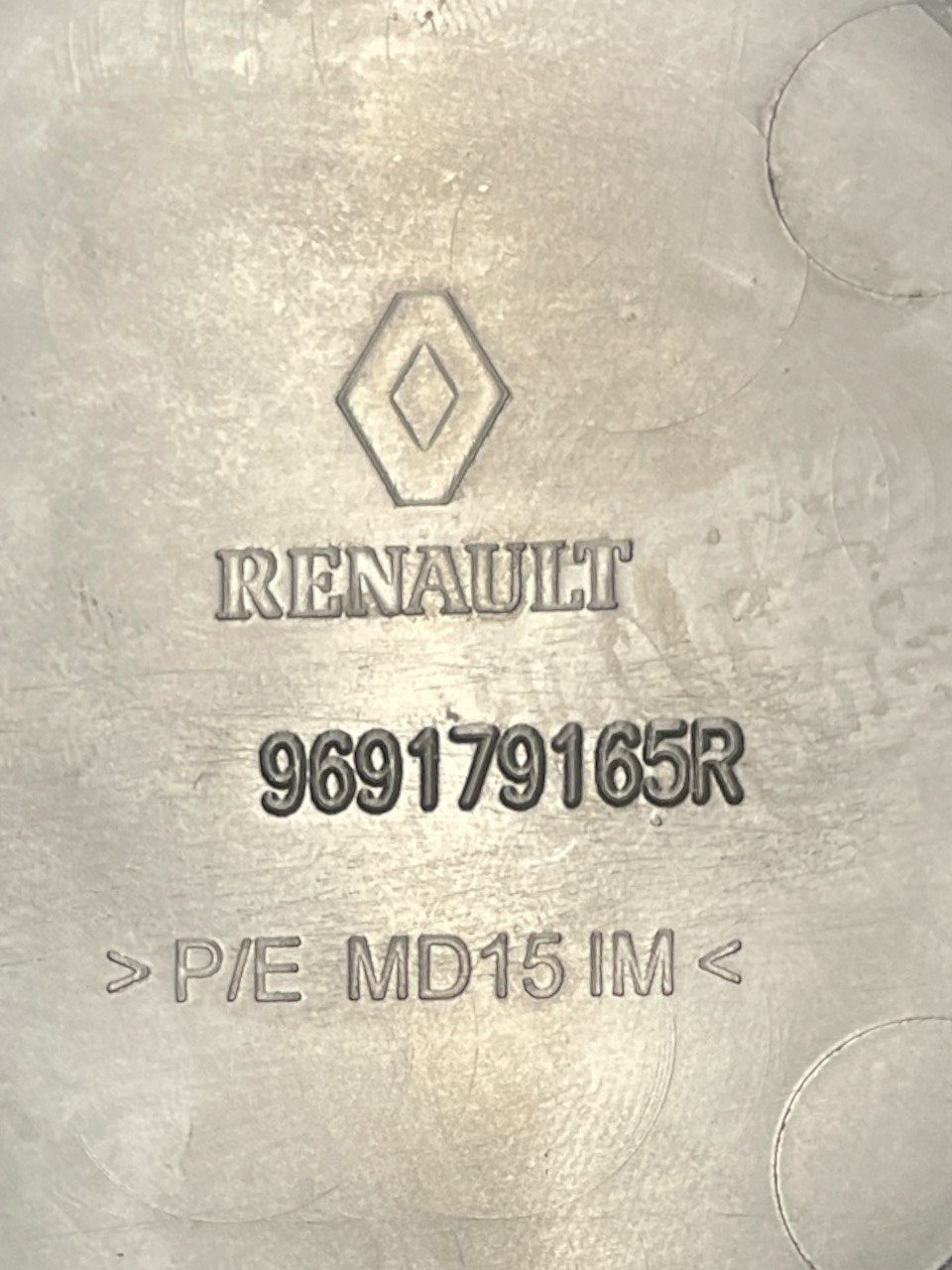 Tunnel Centrale Renault Captur cod:969179165R ( 2019 ) - F&P CRASH SRLS - Ricambi Usati