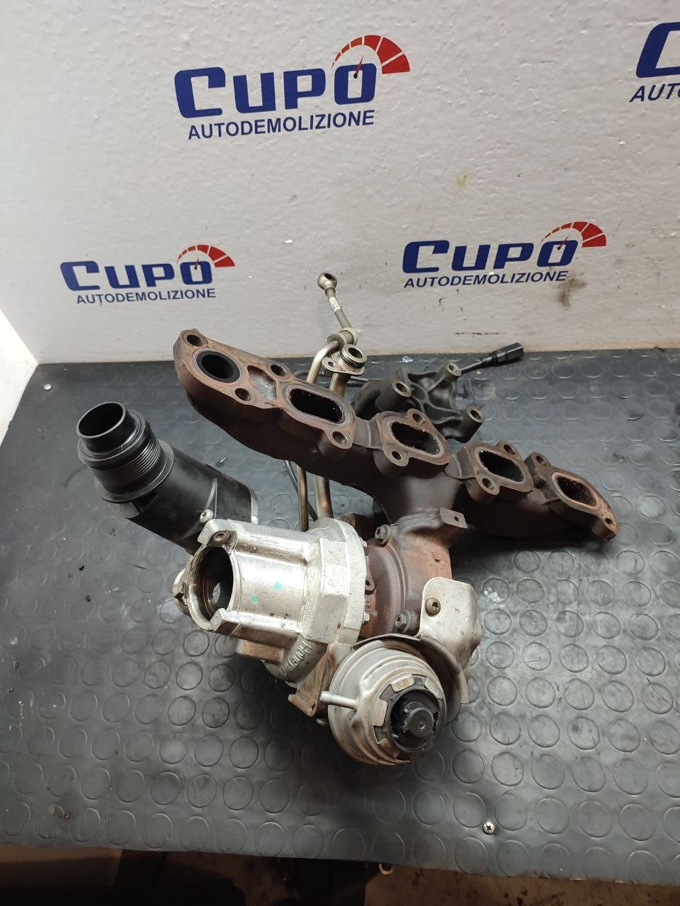 Turbo / Turbina / Turbocompressore Volkswagen Golf VII 1.6 tdi cod 04l253016h / gtd1244vz - F&amp;P CRASH SRLS - Ricambi Usati