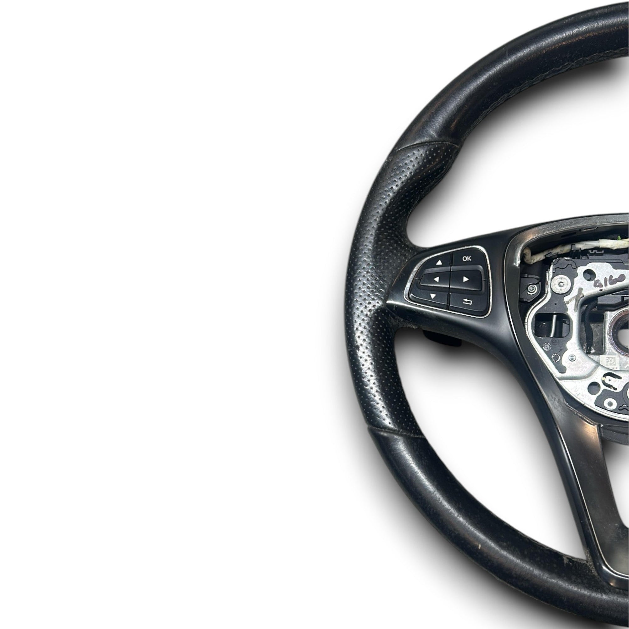 Volante / Sterzo Mercedes Benz GLA (X156) cod.A0004607411 (2013 > 2019) - F&P CRASH SRLS - Ricambi Usati